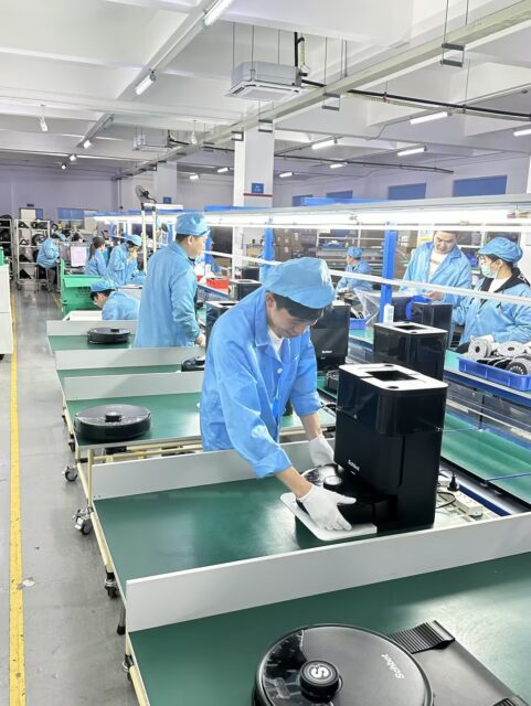 Tehases pannakse kokku meie uut mudelit Schbot F1 HERO! 🦸🏽‍♂️Esimesed tellijad saavad kätte juba järgmise nädala lõpus 👌🏽#schbotf1Hero #schbot